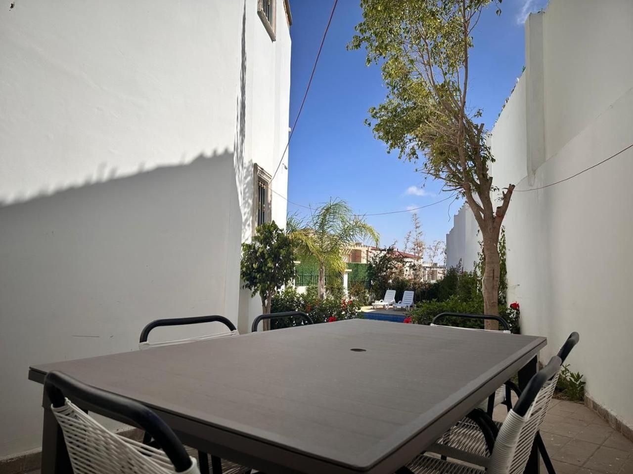 La Casabella Villa *